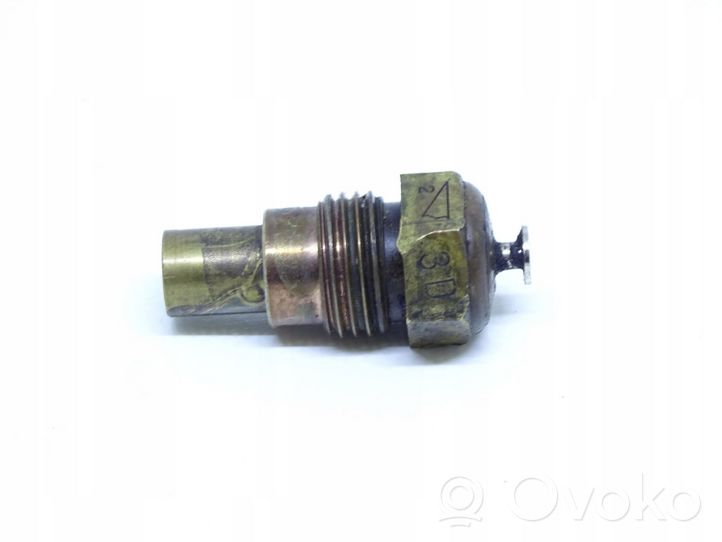 Opel Monterey Outside/exterior temperature sensor OPEL_MONTEREY_3.0_DTI_CZU