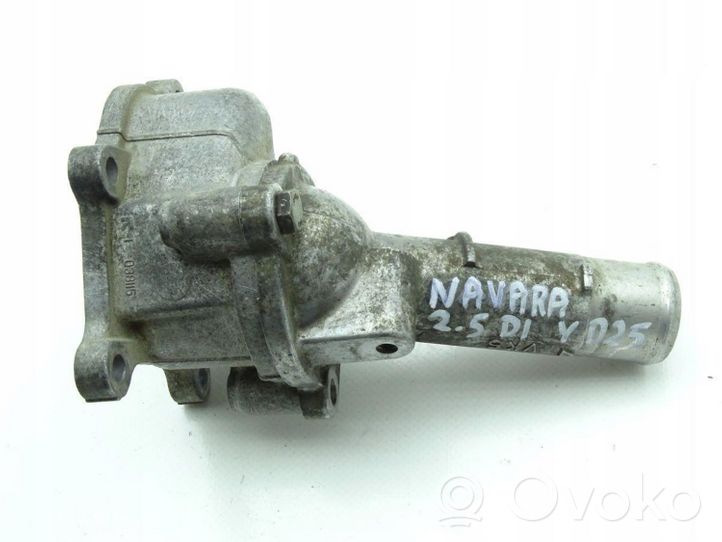 Nissan Navara D22 Boîtier de thermostat 