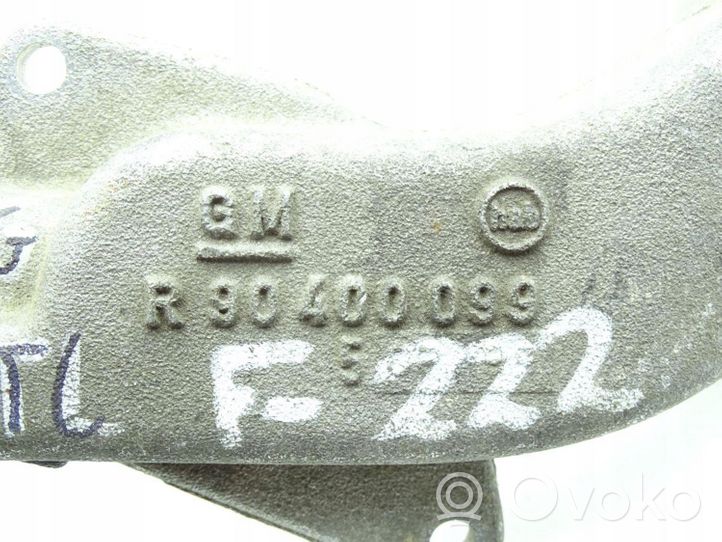 Opel Astra F Termostaatin kotelo (käytetyt) 90400099