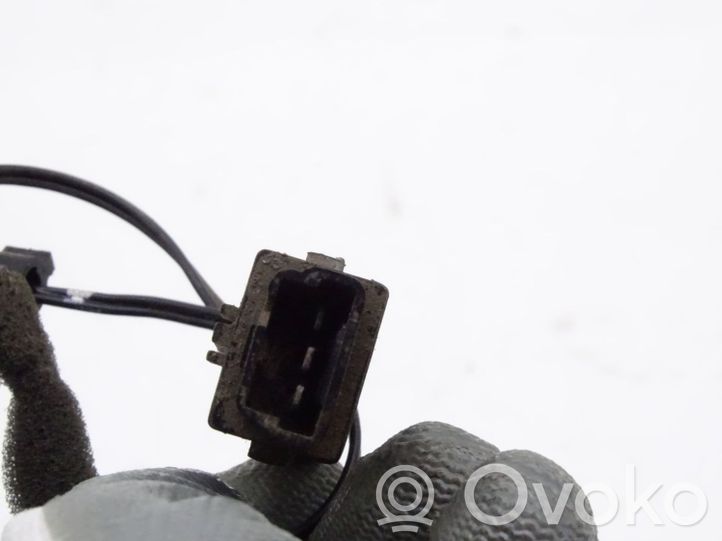 FORD_RANGER_III_MAZDA_BT50_CZUJNIK_TEMPERATURY Ford Ranger Outside