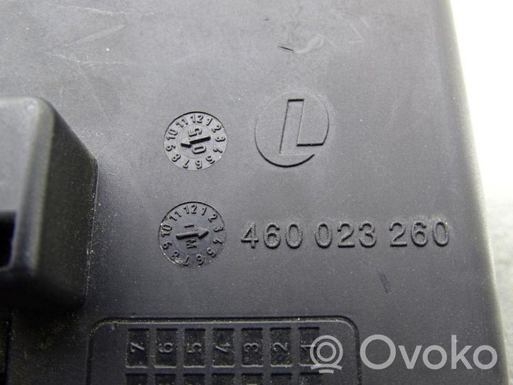 Opel Vectra C Boîte à fusibles 13205804