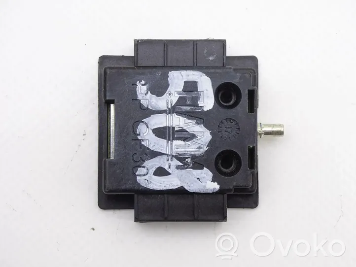 Peugeot 508 Antenna control unit 9815467480