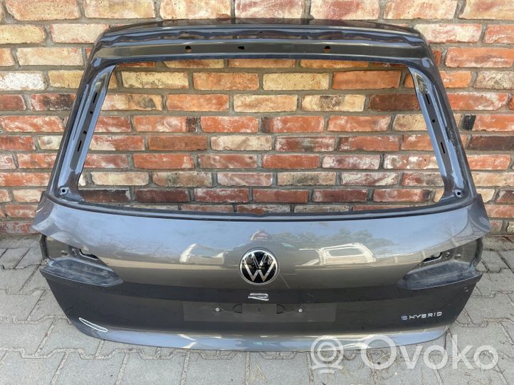 Volkswagen Touareg III Truck tailgate 