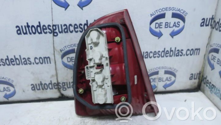 3u0858069h Skoda Superb B5 (3U) Cadre, panneau d'unité radio / GPS, 10 3u0858069h Skoda Superb B5 (3U) Cadre, panneau d'unité radio / GPS, 10