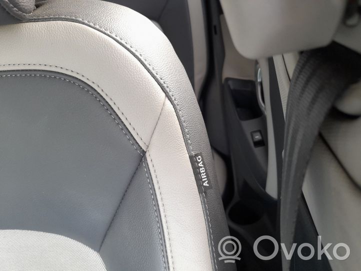 KIA Rio Istuimen turvatyyny 