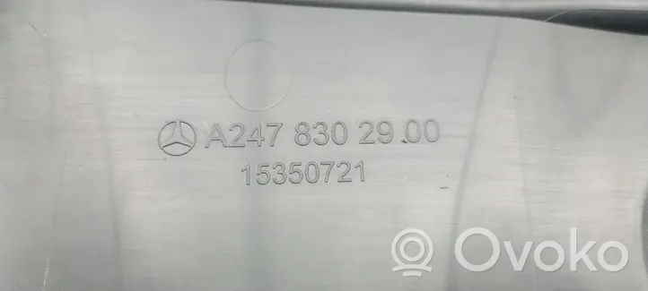 Mercedes-Benz GLB x247 Rivestimento del tergicristallo 