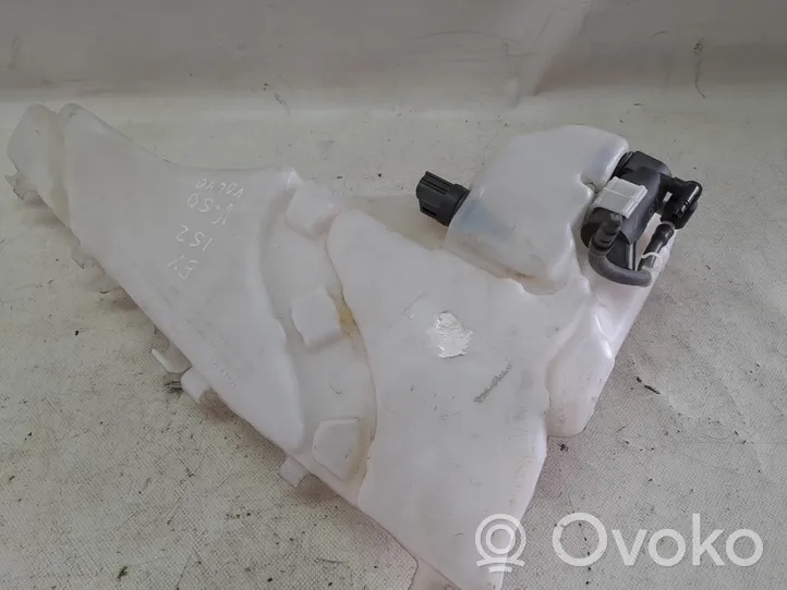 Volvo V50 Réservoir de liquide lave-glace 