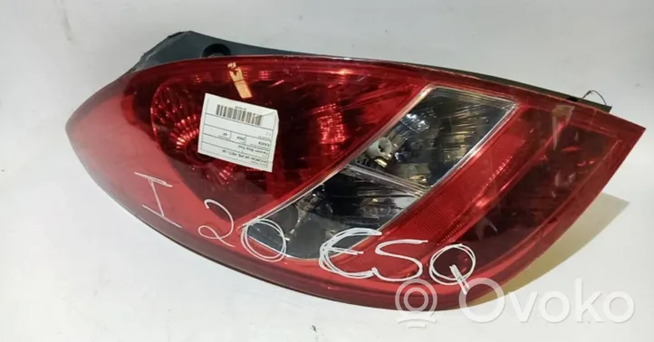 Hyundai i20 (PB PBT) Lampy tylnej klapy bagażnika 