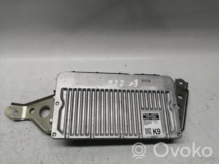 Toyota Yaris Sterownik / Moduł ECU 