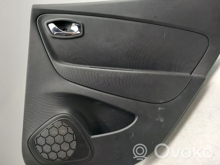 Renault Captur Rivestimento del pannello della portiera posteriore 