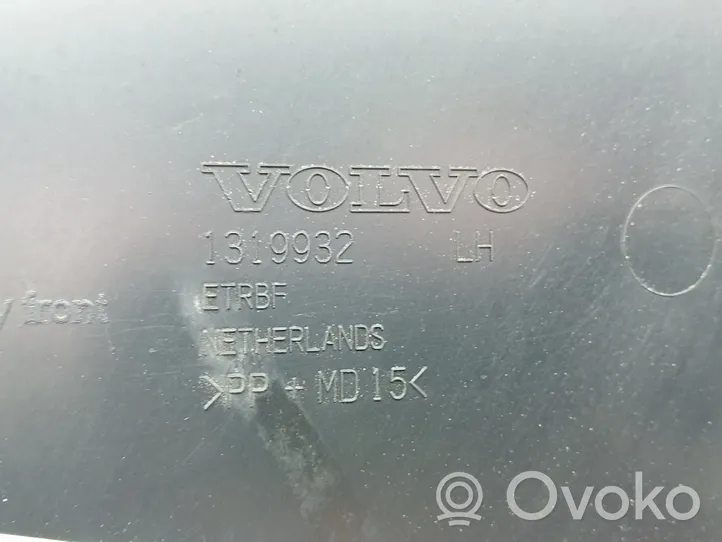 Volvo V40 Cross country Apmušimas priekinių durų (obšifke) 