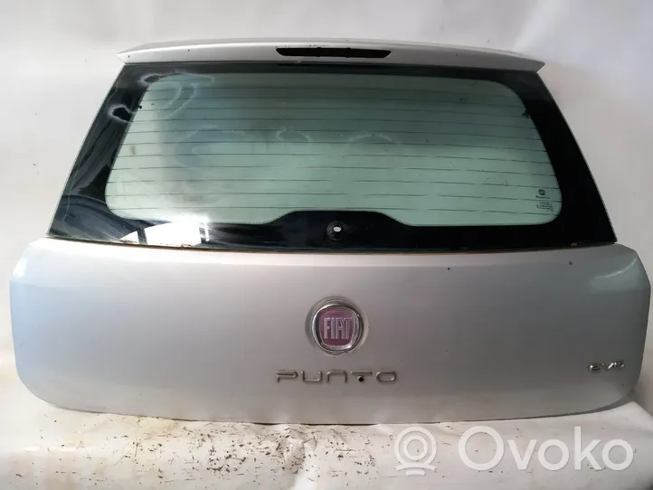 Fiat Punto Evo Galinis dangtis (bagažinės) 