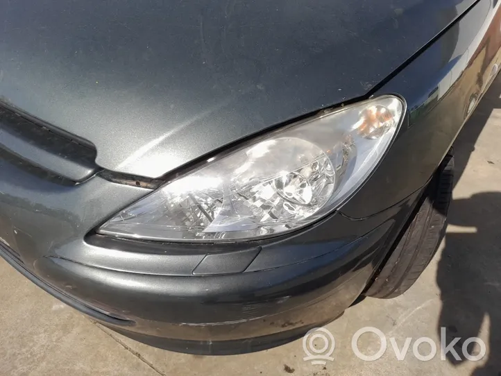 Peugeot 307 CC Phare frontale 