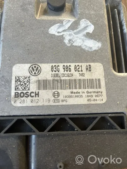 Volkswagen PASSAT B6 Centralina/modulo del motore 03G906021AB