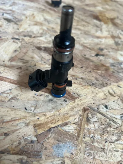 Dacia Sandero Fuel injector 0280158365