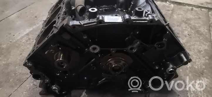 Audi A6 S6 C6 4F Blocco motore 