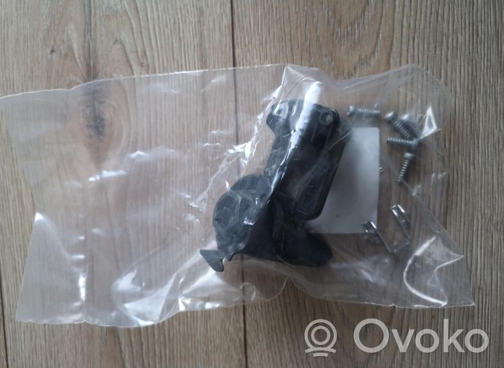 Audi Q3 8U Support phare frontale 