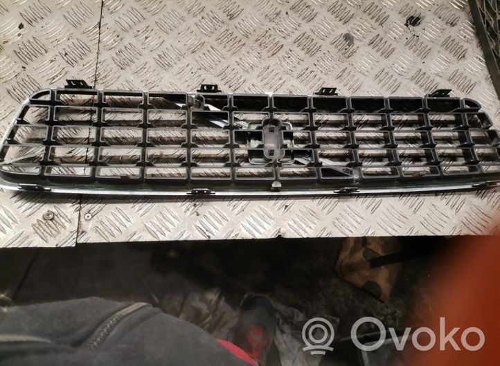 Volvo S40 Atrapa chłodnicy / Grill 