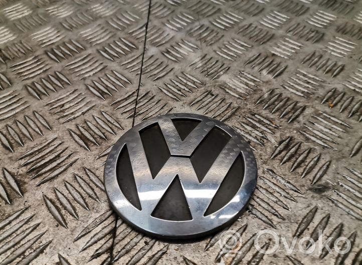 Volkswagen PASSAT B5.5 Mostrina con logo/emblema della casa automobilistica 