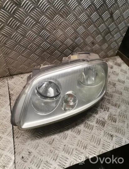 Volkswagen Touran I Lampa przednia 