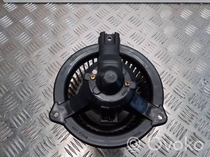 Toyota Yaris Verso Ventola riscaldamento/ventilatore abitacolo 