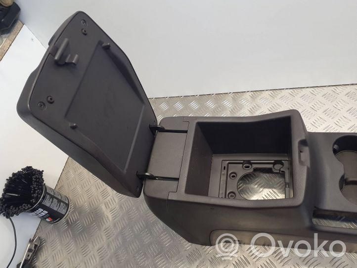 Hyundai Santa Fe Center console 