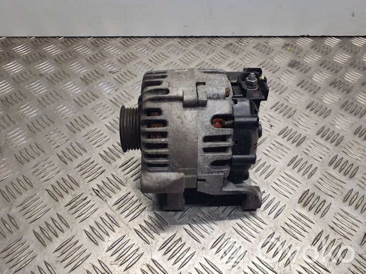 Toyota Avensis T270 Alternator 