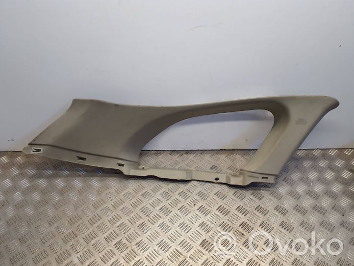 Toyota Avensis T270 (D) garniture de pilier (haut) 6247205140