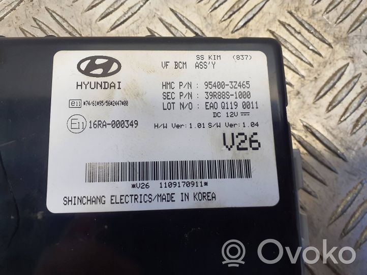 Hyundai i40 Korin keskiosan ohjainlaite 39R88S1000