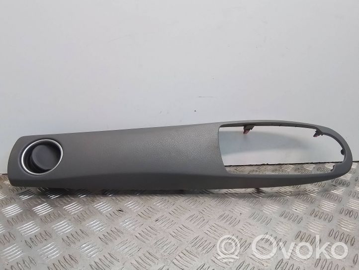 Toyota Yaris Šoninės oro grotelės 554700D030