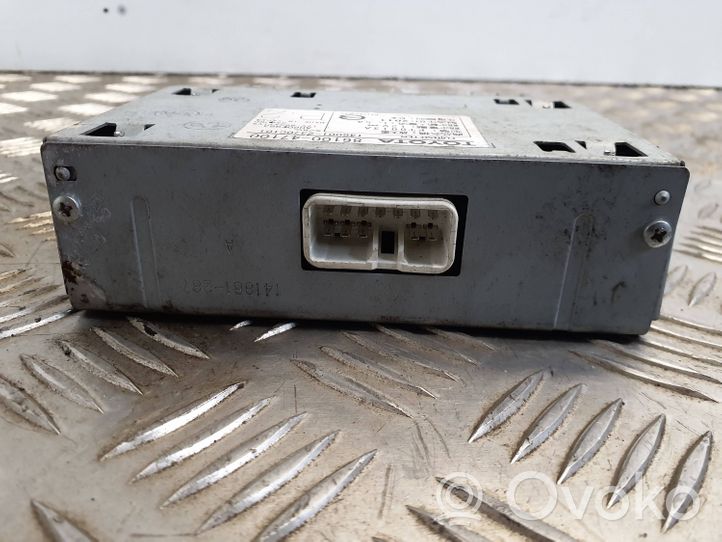 Toyota Prius (XW30) Amplificatore 8610047100