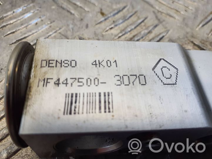 Toyota Yaris Détendeur de climatisation MF4475003070