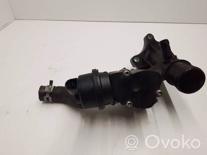 Nissan Qashqai Boîtier de thermostat / thermostat 110600686R