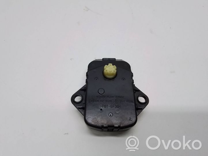 Infiniti Q70 Y51 Motorino di regolazione assetto fari 3710011668