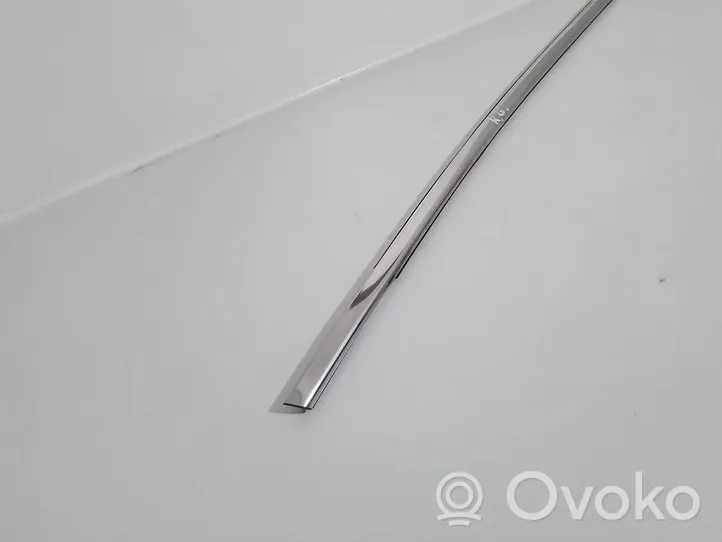 Infiniti Q70 Y51 Rivestimento modanatura del vetro della portiera posteriore 