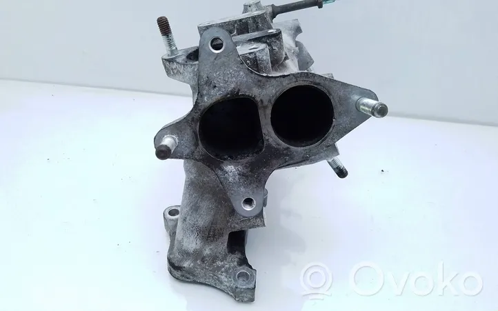 Honda CR-V Intake manifold 