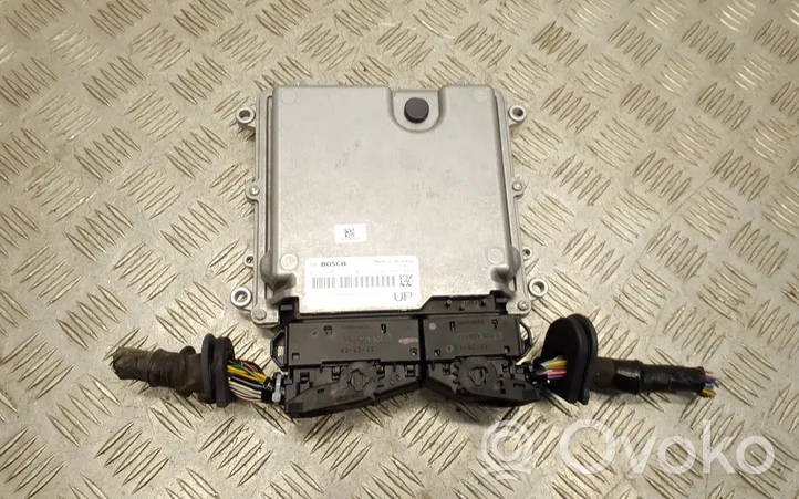 Honda CR-V Sterownik / Moduł ECU 37820RFWG05