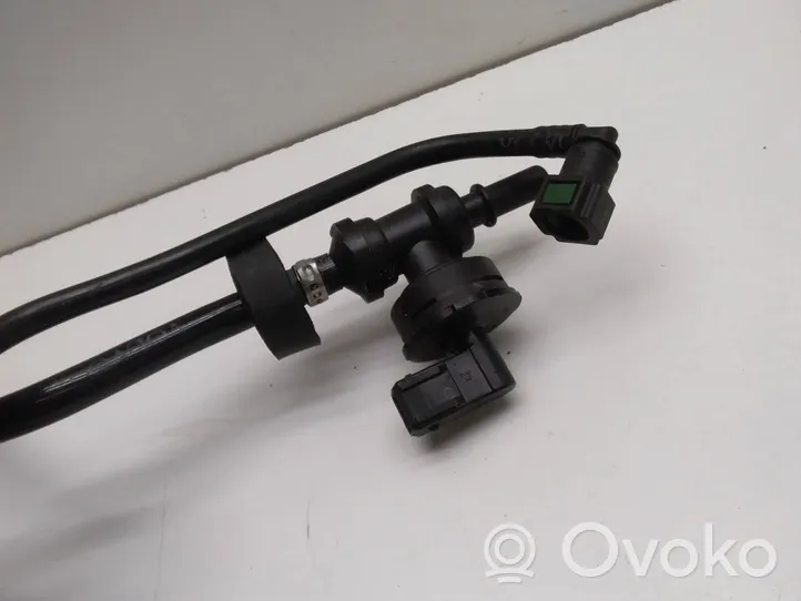 Volvo S60 Vacuum line/pipe/hose 3164376