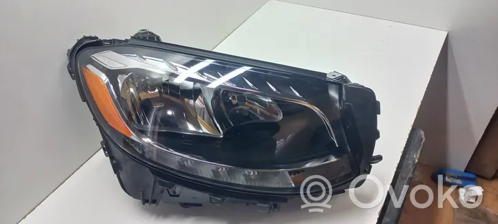 Mercedes-Benz GLC X253 C253 Lampa przednia A2538200661