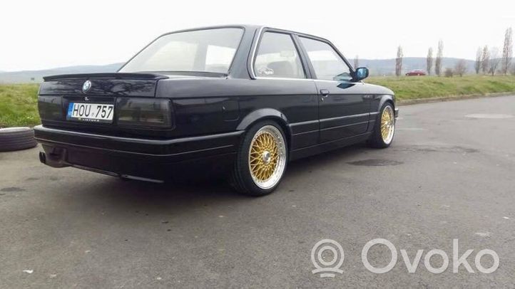 BMW 3 E30 Pare-chocs BE30MTBR