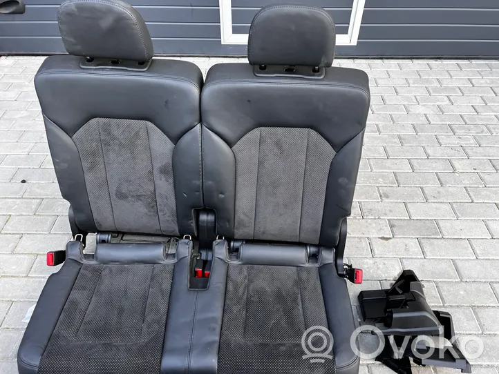 Audi Q7 4M Set interni 