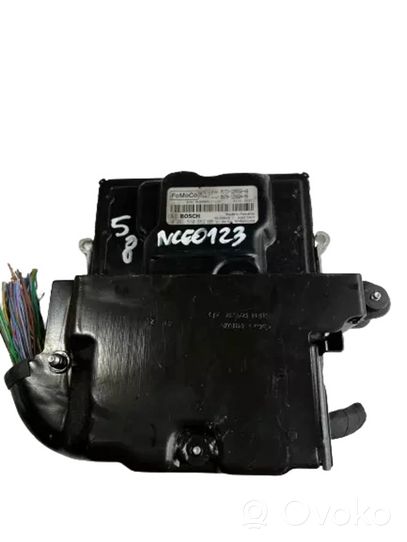 Ford Puma Juego de cerradura y set ECU del motor M1T1-12A650-HB