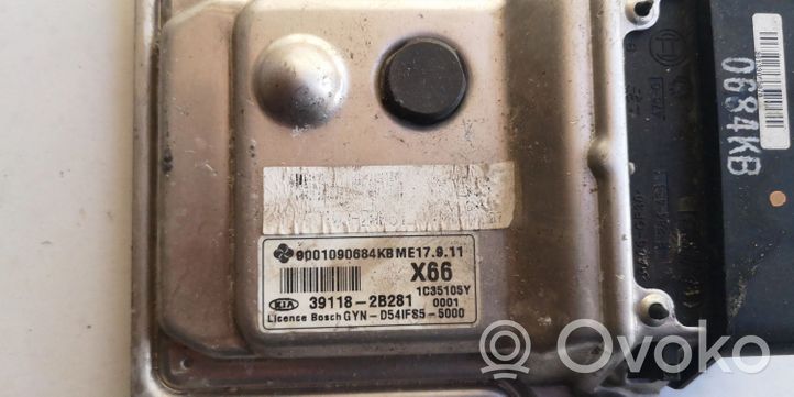 KIA Venga Engine ECU kit and lock set 39118-2B281-