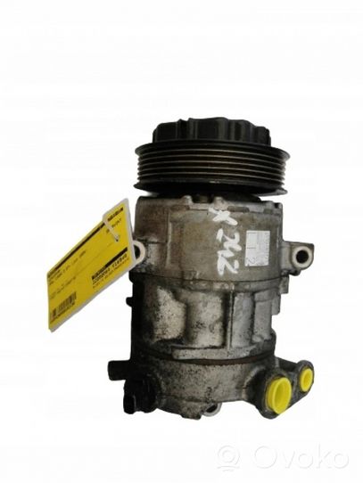 Opel Corsa A Air conditioning (A/C) compressor (pump) 55703721---