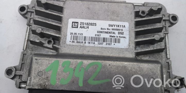 Chevrolet Spark Juego de cerradura y set ECU del motor 25182025*