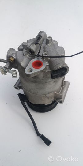 Ford Fiesta Compressore aria condizionata (A/C) (pompa) 