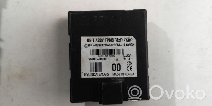 Hyundai i10 Komputer / Sterownik ECU i komplet kluczy 95800-B9000