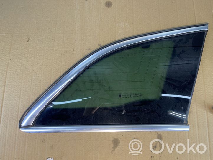 Opel Insignia A Galinis šoninis kėbulo stiklas 13237827