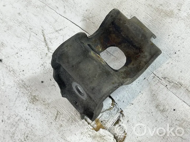 Opel Insignia A Radiator mount bracket 13239137