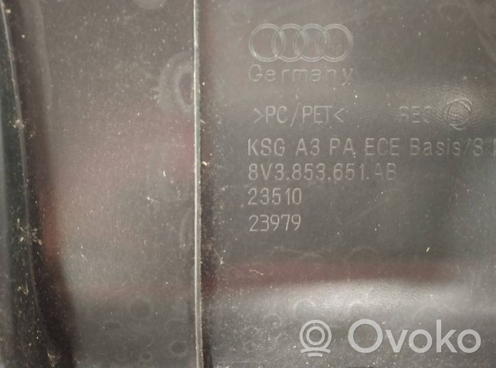 Audi A3 S3 8V Maskownica / Grill / Atrapa górna chłodnicy 8V3853651AB